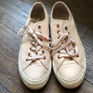 Converse Shoes - BLUSH AND ROSE GOLD CONVERSES SIZE 8 Converse Shoes - BLUSH AND ROSE GOLD CONVERSES SIZE 8